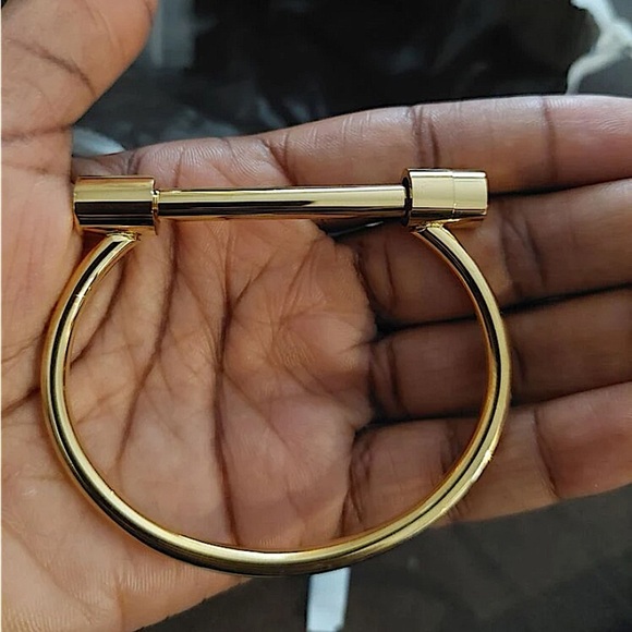 Gold Plated Bar Screw Bangle Bracelet Nail Screwdriver - Picture 7 of 11